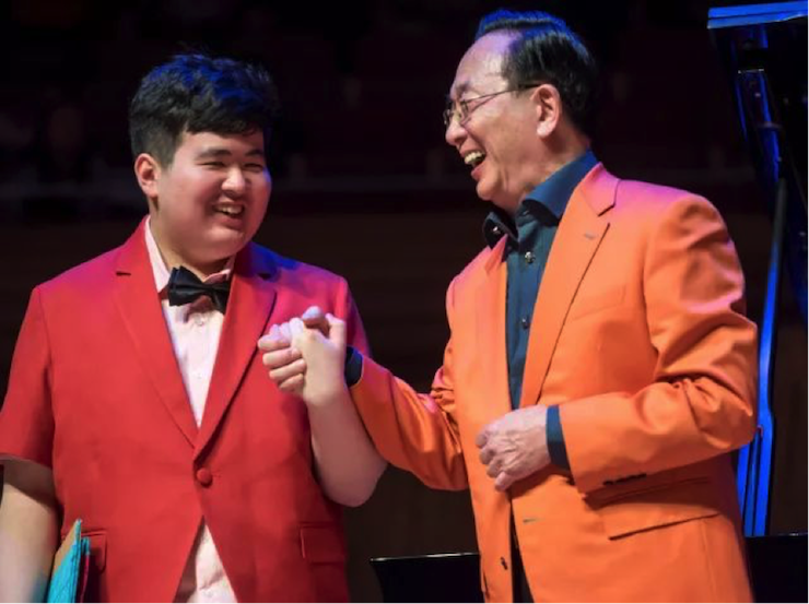 世界自闭症日，优胜客未来艺术家刘明康与他的朋友们温情奏响“音乐与梦想”慈善音乐会