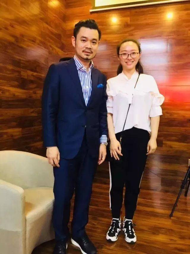 e-EU | e联远程艺术教育联盟 | 优胜客艺术家孙鹏杰远程实验公开课