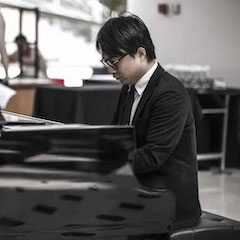 宋思衡的“宅抗疫” | 挑战主播、筹集口罩、闭关作曲，这位取消了20场演出的钢琴家原来这么忙！